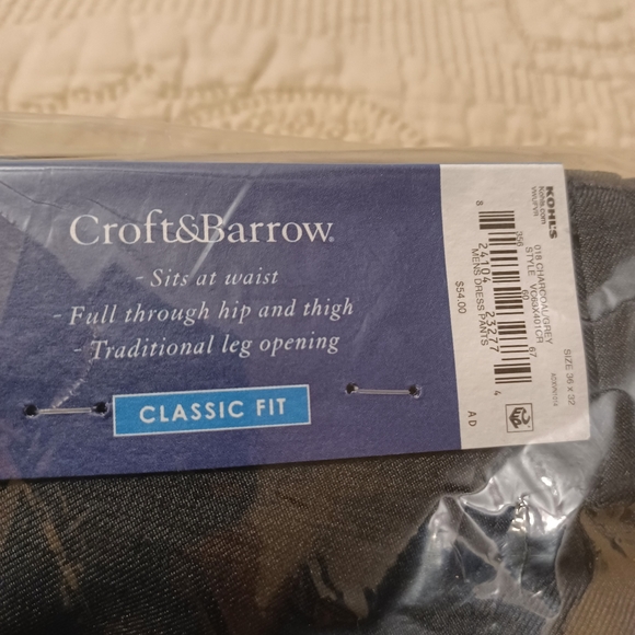 Croft & Barrow men's slacks - classic fit, flat front, size 36x32 - Picture 9 of 10